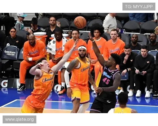 在斗球体育平台上实时追踪NBA比赛，获取最新比分、赛况分析和专家点评满足你的多样需求